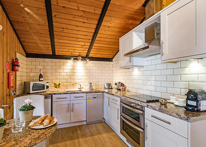 Springwood * Harrogate